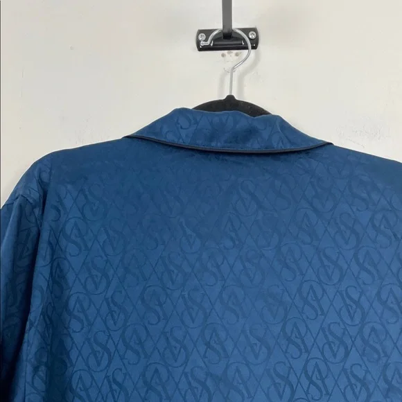 Victoria's Secret Satin 2 PC Short Pajama Set Women L Navy Blue Allover VS Logo - Picture 6 of 10